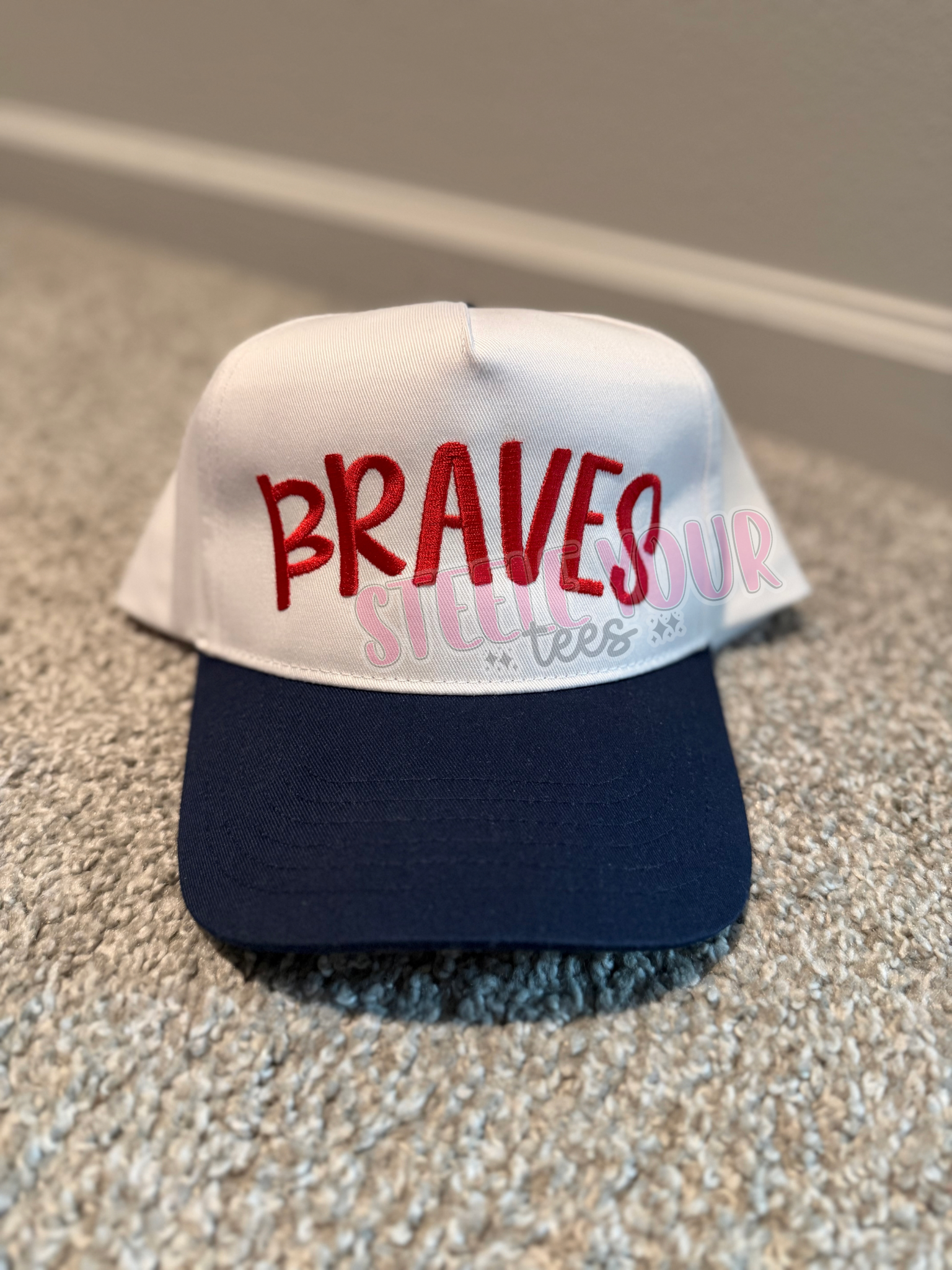 Braves Embroidered Snap Back Hat